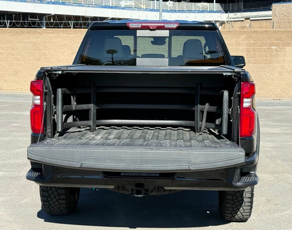 Used 2024 Chevrolet Silverado 1500 ZR2 w/ Technology Package image 17