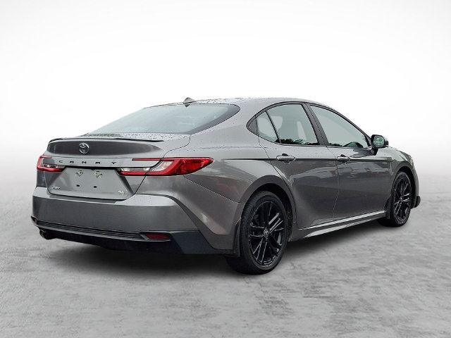 Used 2025 Toyota Camry SE w/ Convenience Package FWD image 6