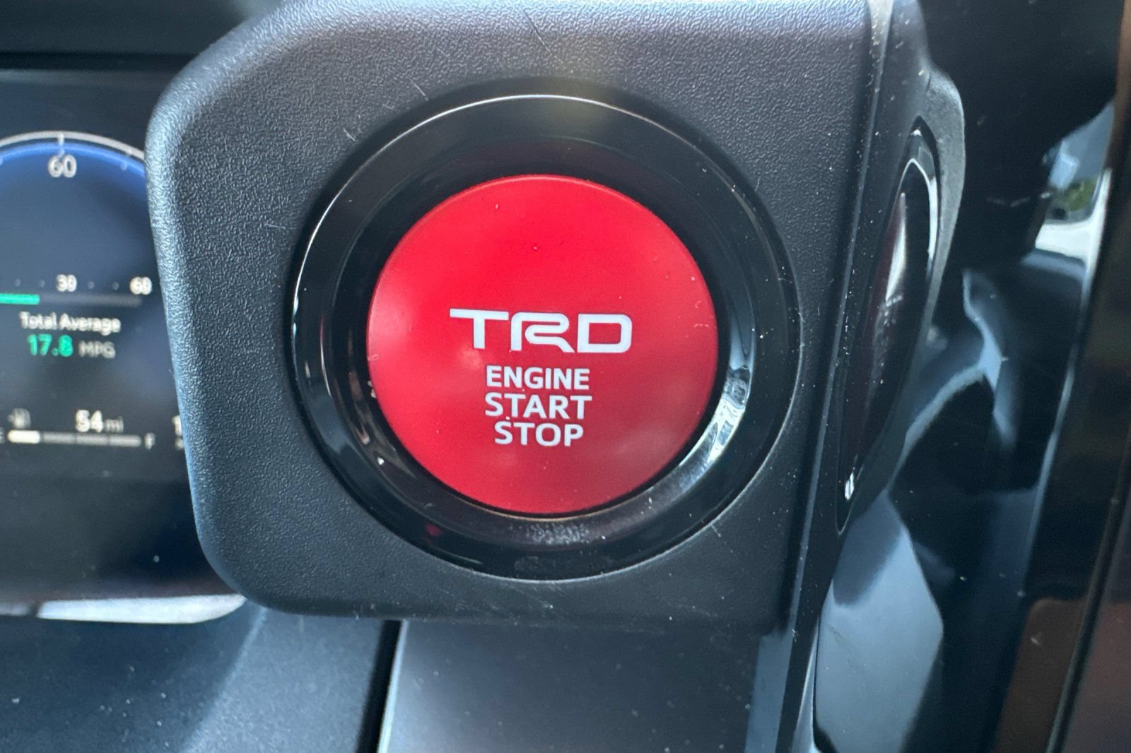 Used 2025 Toyota Tacoma TRD Off-Road AWD/4WD image 25