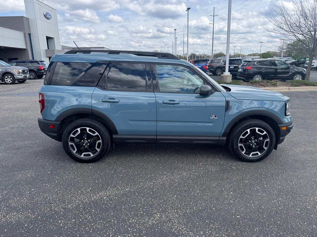 Certified 2023 Ford Bronco Sport Outer Banks w/ Tech Package AWD/4WD image 2
