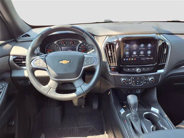 Used 2023 Chevrolet Traverse LT FWD image 5