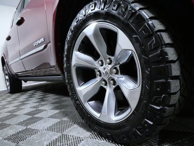Used 2019 RAM 1500 Limited AWD/4WD image 2