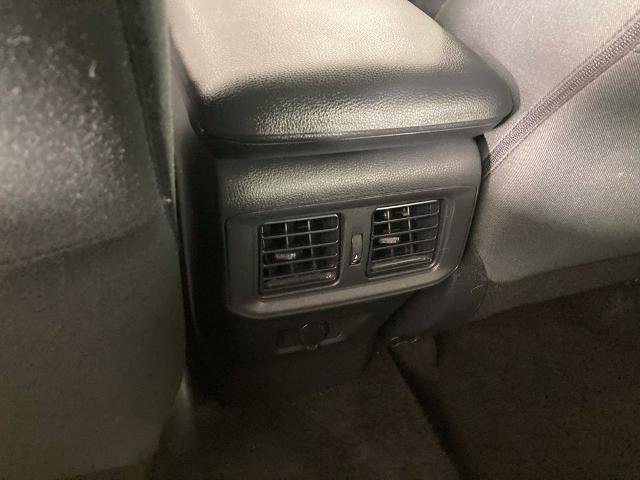 Used 2019 Toyota RAV4 LE w/ Carpet Mat Package AWD/4WD image 16