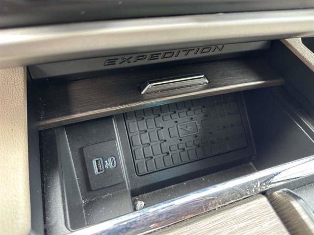 Certified 2023 Ford Expedition Limited RWD image 19