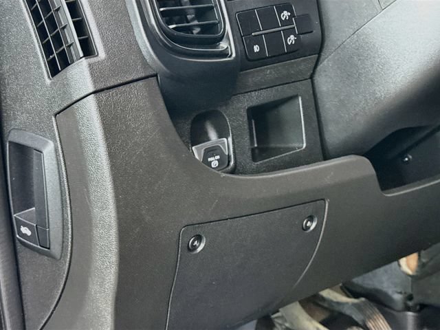 Used 2024 RAM ProMaster 2500 w/ Convenience Group FWD image 10