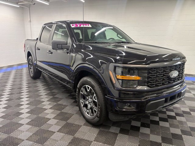 Certified 2025 Ford F150 STX w/ Equipment Group 200A RWD image 13