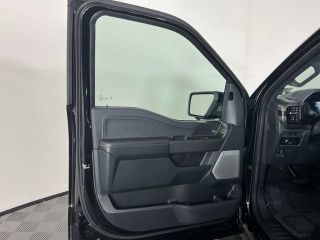 Certified 2025 Ford F150 Lariat w/ Equipment Group 502A High AWD/4WD image 13
