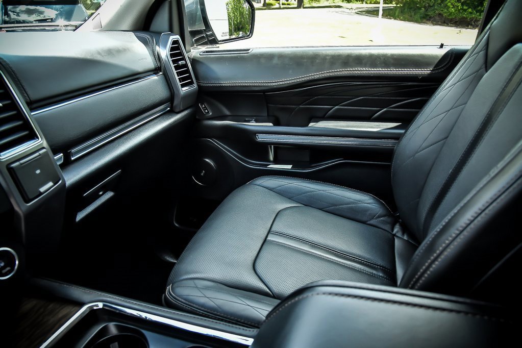 Certified 2021 Ford Expedition Platinum image 29