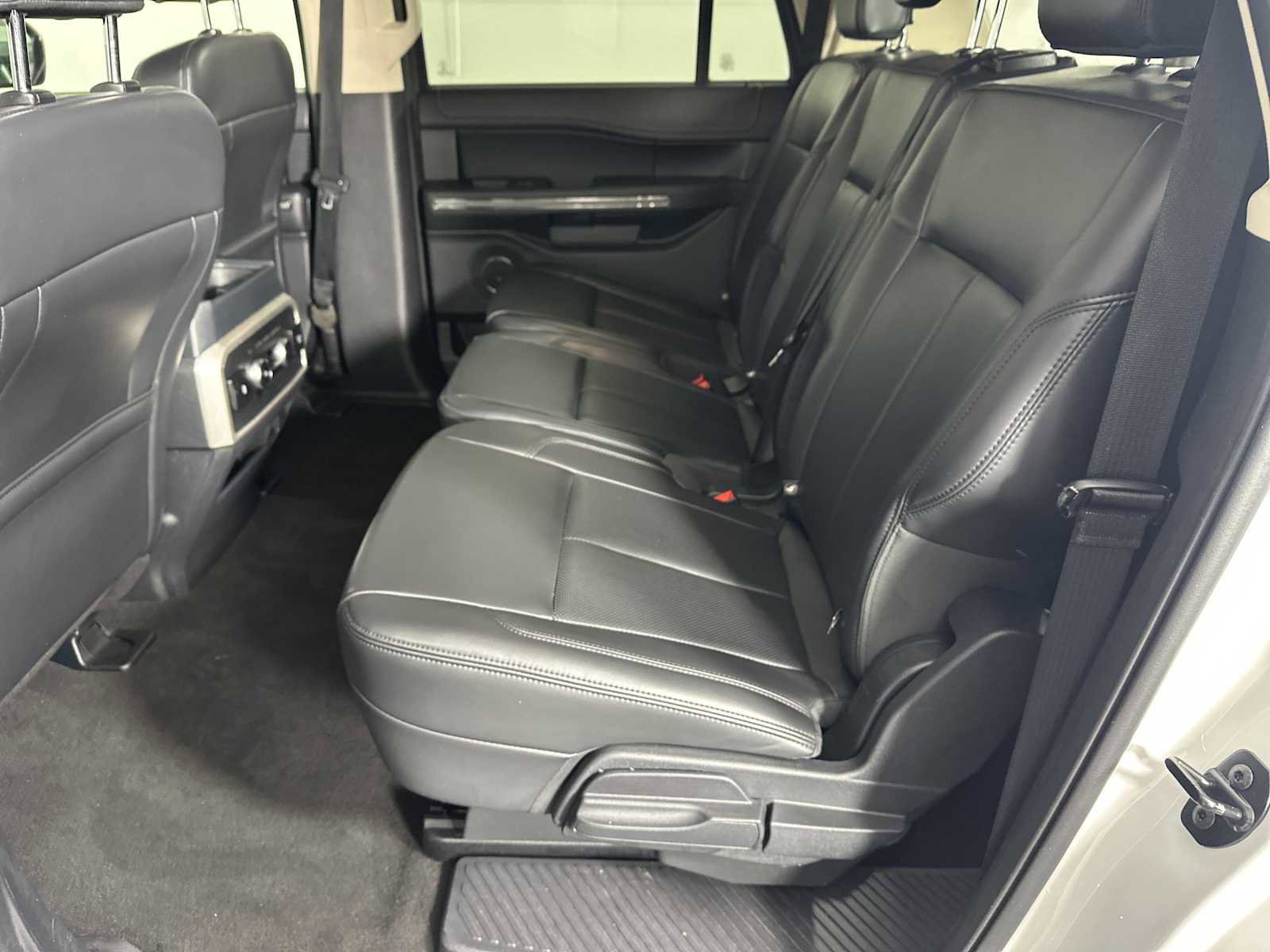 Certified 2024 Ford Expedition Max XLT image 23