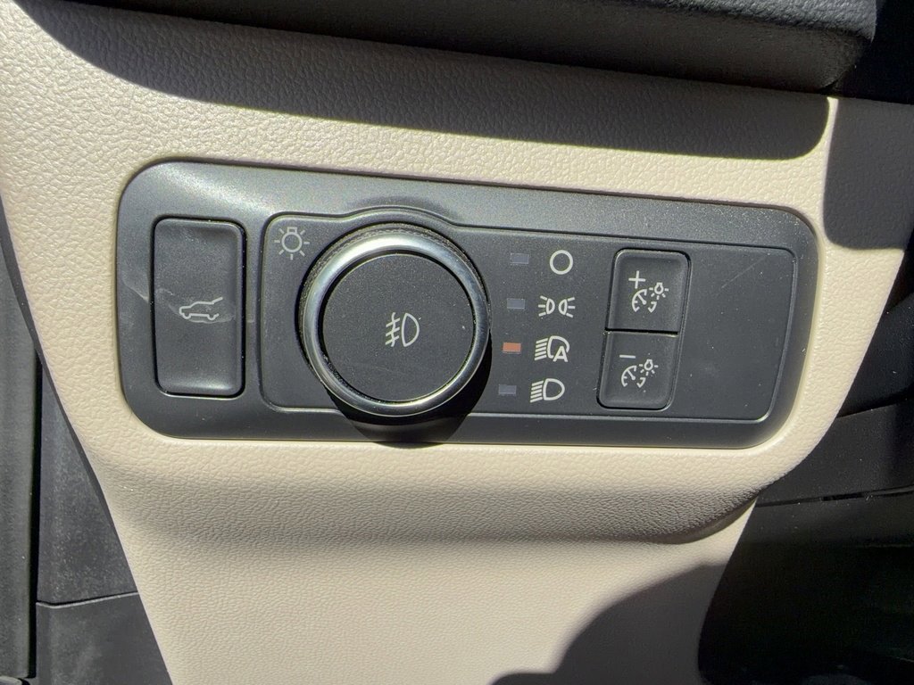 Certified 2022 Ford Escape SEL image 26