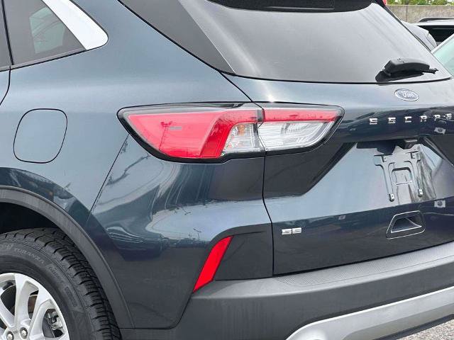Certified 2022 Ford Escape SE w/ Convenience Package AWD/4WD image 8