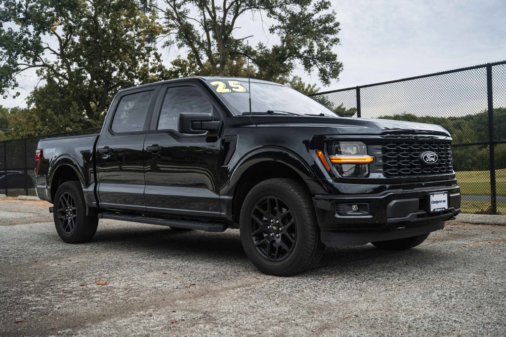Certified 2025 Ford F150 STX w/ STX Black Appearance Package AWD/4WD image 13
