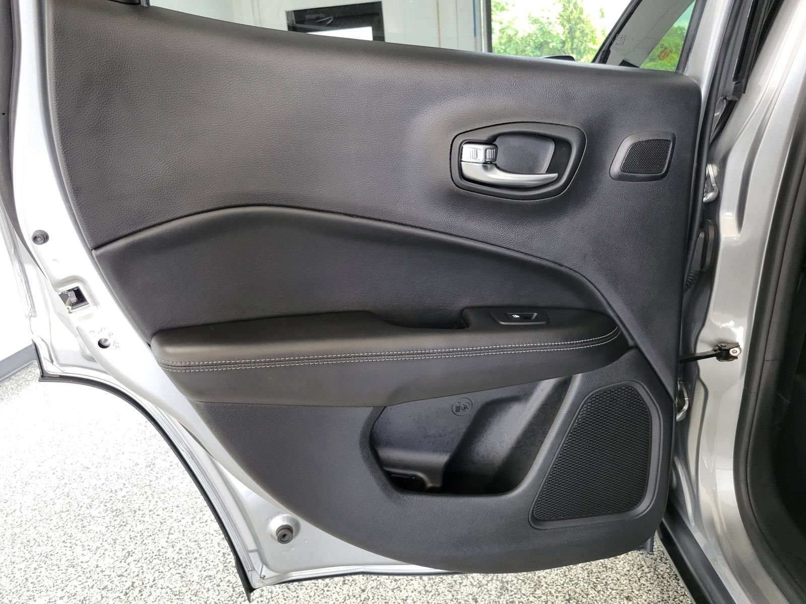 Used 2019 Jeep Compass High Altitude AWD/4WD image 25