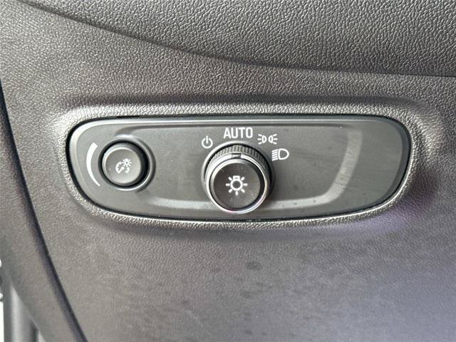 Used 2024 Chevrolet Equinox LT AWD/4WD image 18
