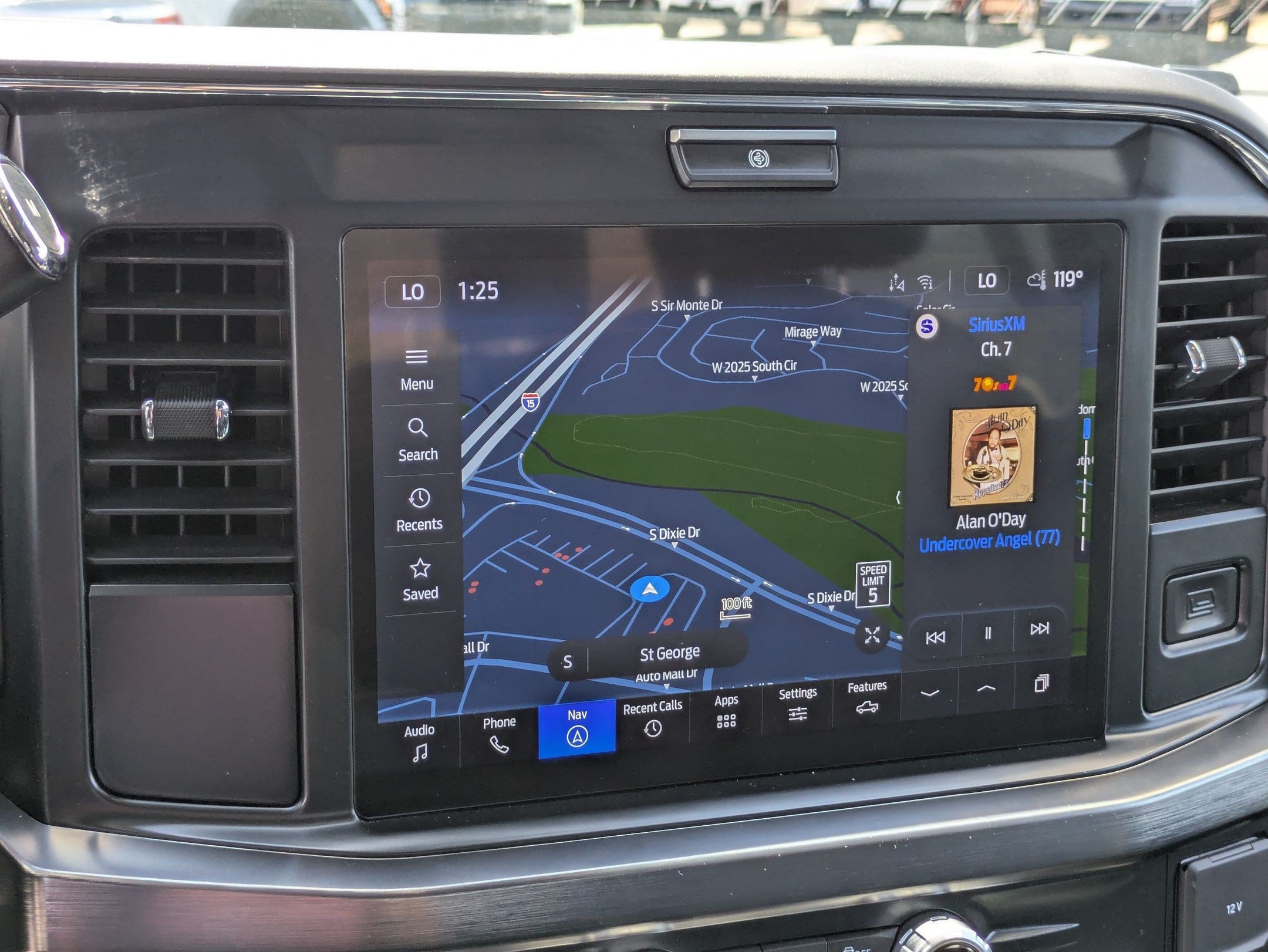 Certified 2025 Ford F250 Lariat AWD/4WD image 23