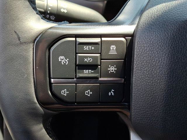 Certified 2025 Ford F150 Platinum AWD/4WD image 21