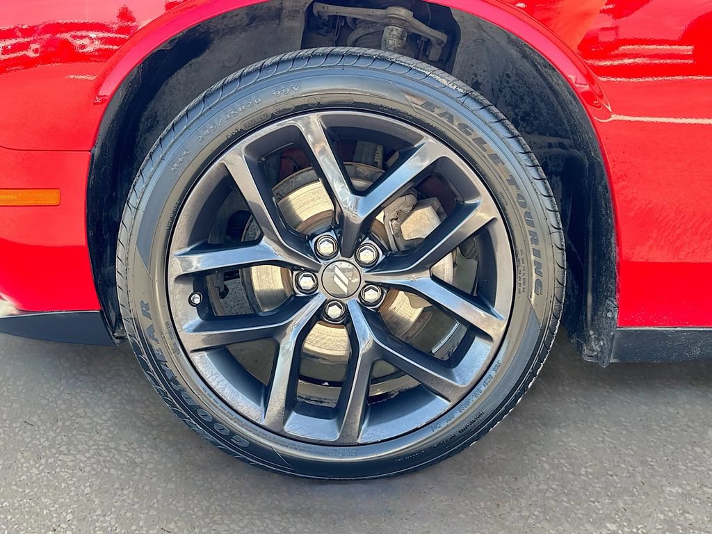 Used 2023 Dodge Challenger SXT w/ Blacktop Package RWD image 31