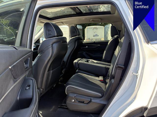 Used 2022 Acura MDX w/ Advance Package AWD/4WD image 11