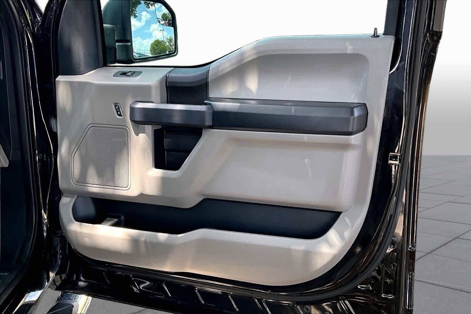 Certified 2019 Ford F150 XL w/ Equipment Group 101A Mid RWD image 23