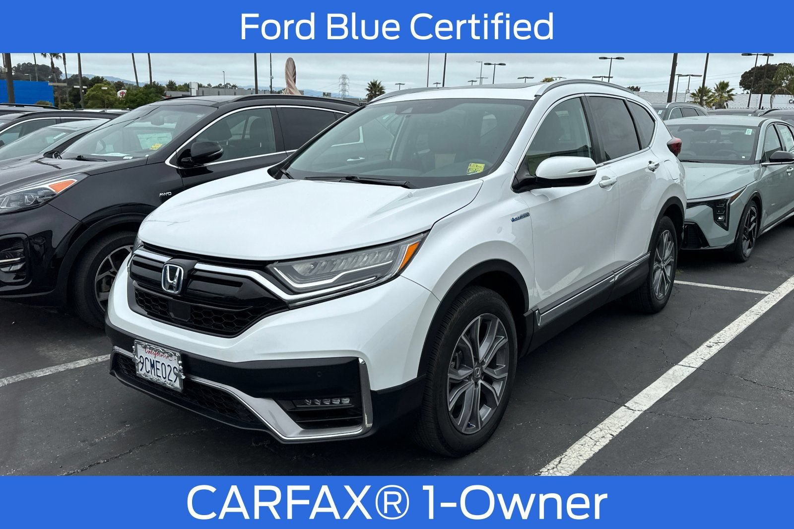 Used 2022 Honda CR-V Touring image 2