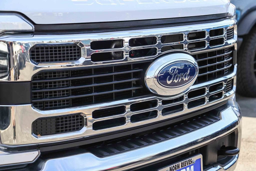 Certified 2026 Ford F250 XLT AWD/4WD image 6