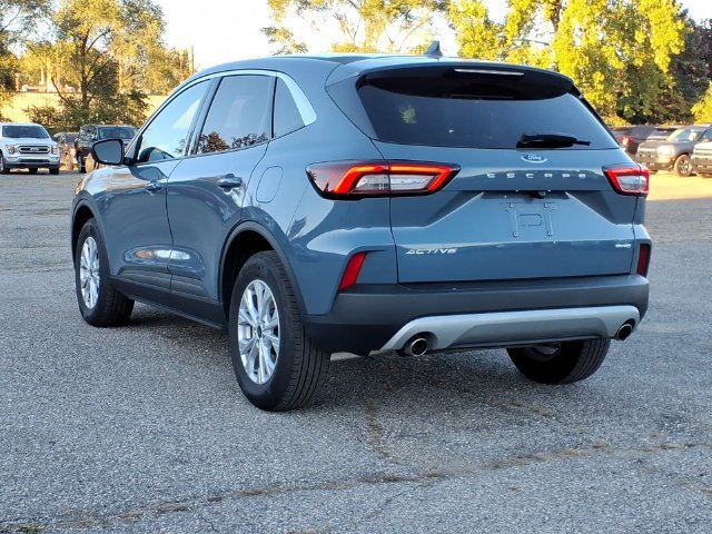 Certified 2023 Ford Escape Active AWD/4WD image 7