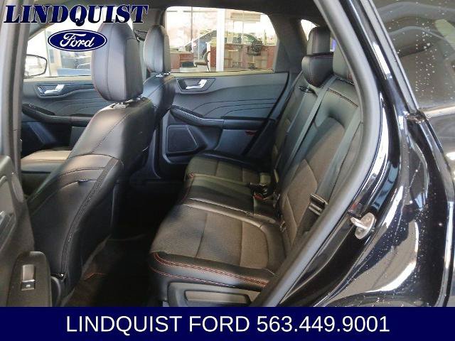 Certified 2023 Ford Escape ST-Line Select w/ Tech Pack #2 AWD/4WD image 10