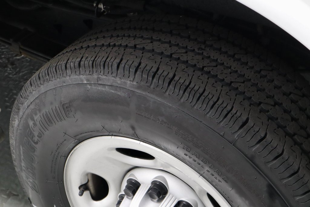 Used 2024 GMC Savana 2500 w/ Driver Convenience Package image 19