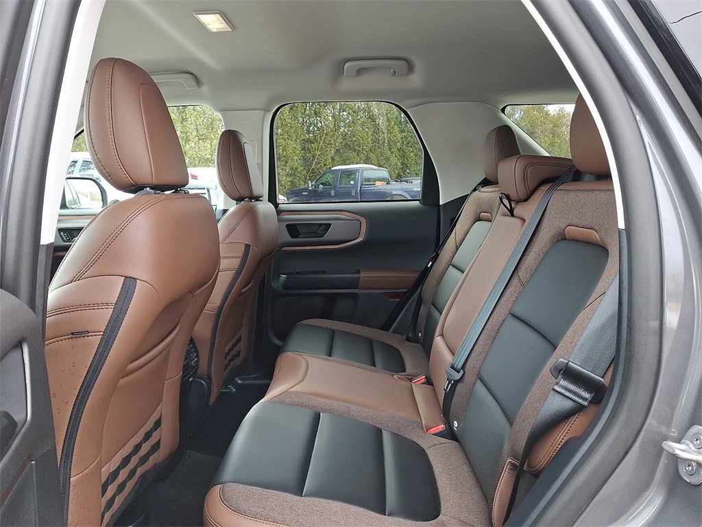 Certified 2025 Ford Bronco Sport Outer Banks image 11