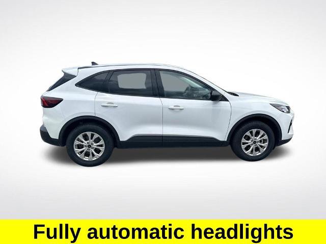 Certified 2025 Ford Escape Active AWD/4WD image 7