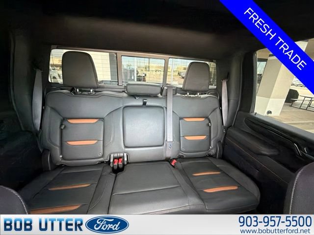 Used 2024 GMC Sierra 2500 AT4 w/ AT4 Premium Plus Package AWD/4WD image 11