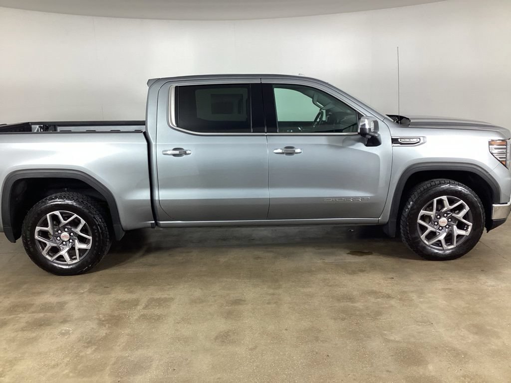 Used 2023 GMC Sierra 1500 SLT w/ SLT Convenience Package AWD/4WD image 7