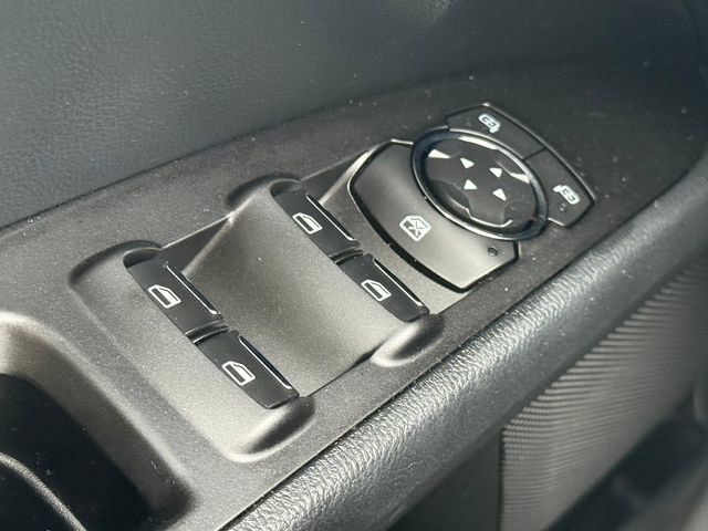 Certified 2018 Ford Fusion SE w/ Fusion SE Technology Package image 22