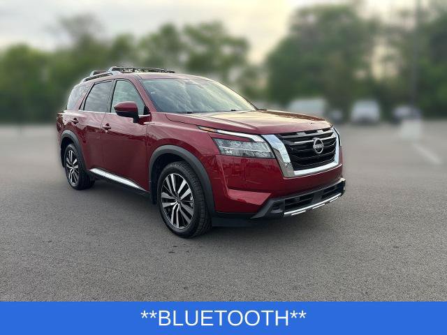 Used 2024 Nissan Pathfinder Platinum AWD/4WD image 8