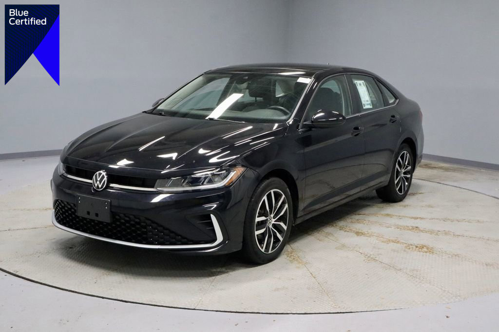 Used 2025 Volkswagen Jetta SE