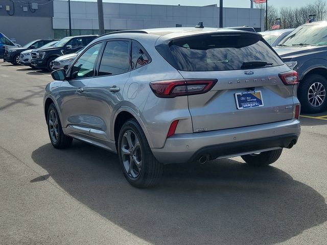Certified 2024 Ford Escape ST-Line w/ Tech Pack #1 AWD/4WD image 2