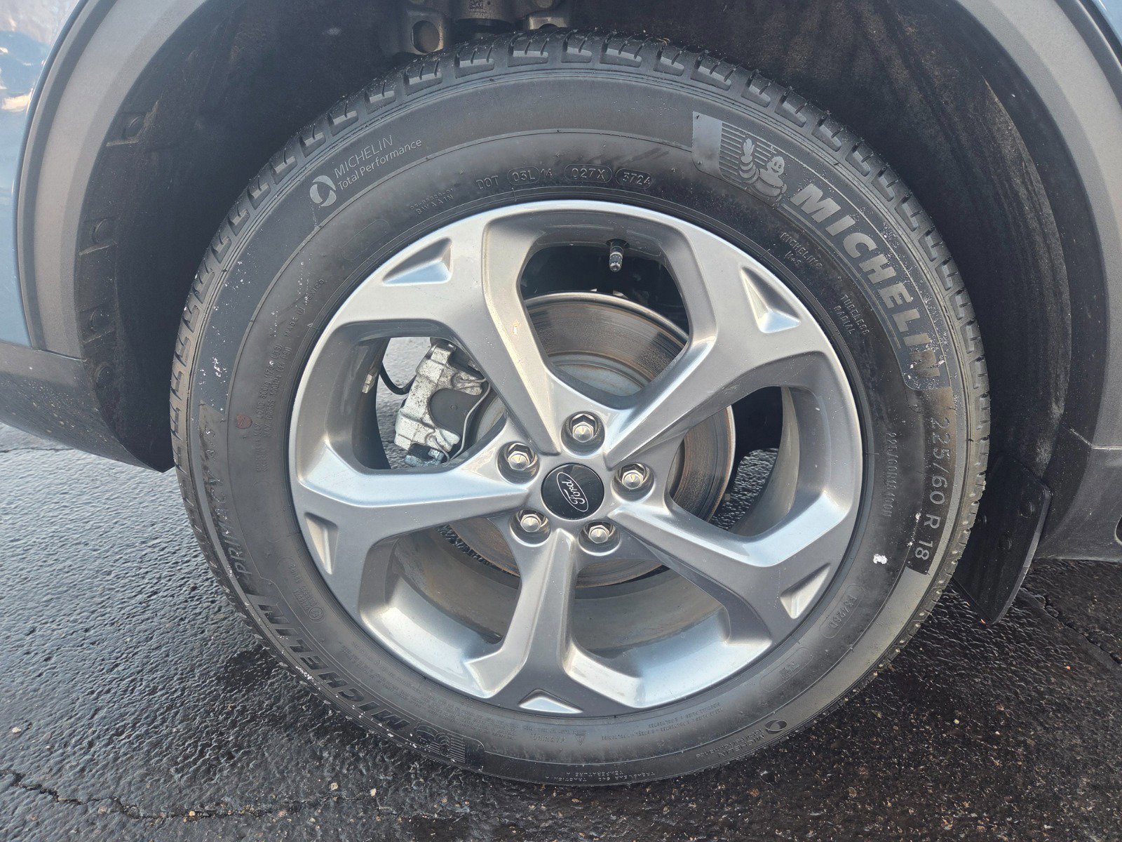 Certified 2025 Ford Escape ST-Line w/ Equipment Group 301A image 22