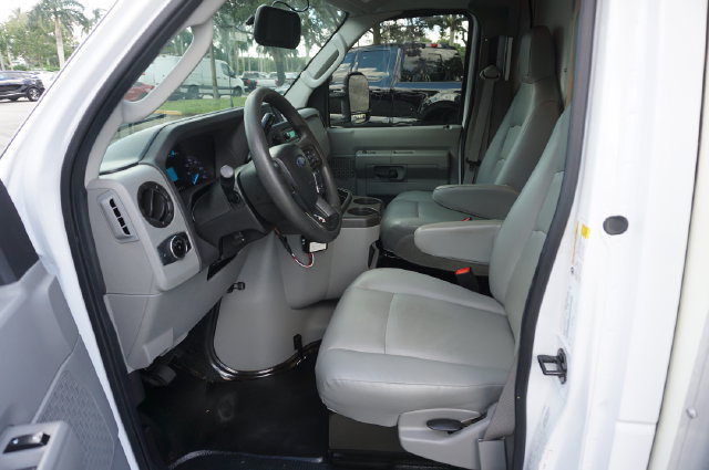 Certified 2024 Ford E-350 and Econoline 350 Super Duty w/ Power Windows & Locks Group RWD image 13