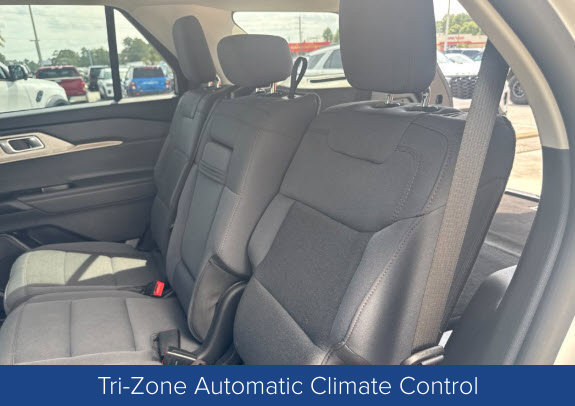 Certified 2026 Ford Explorer Active RWD image 12