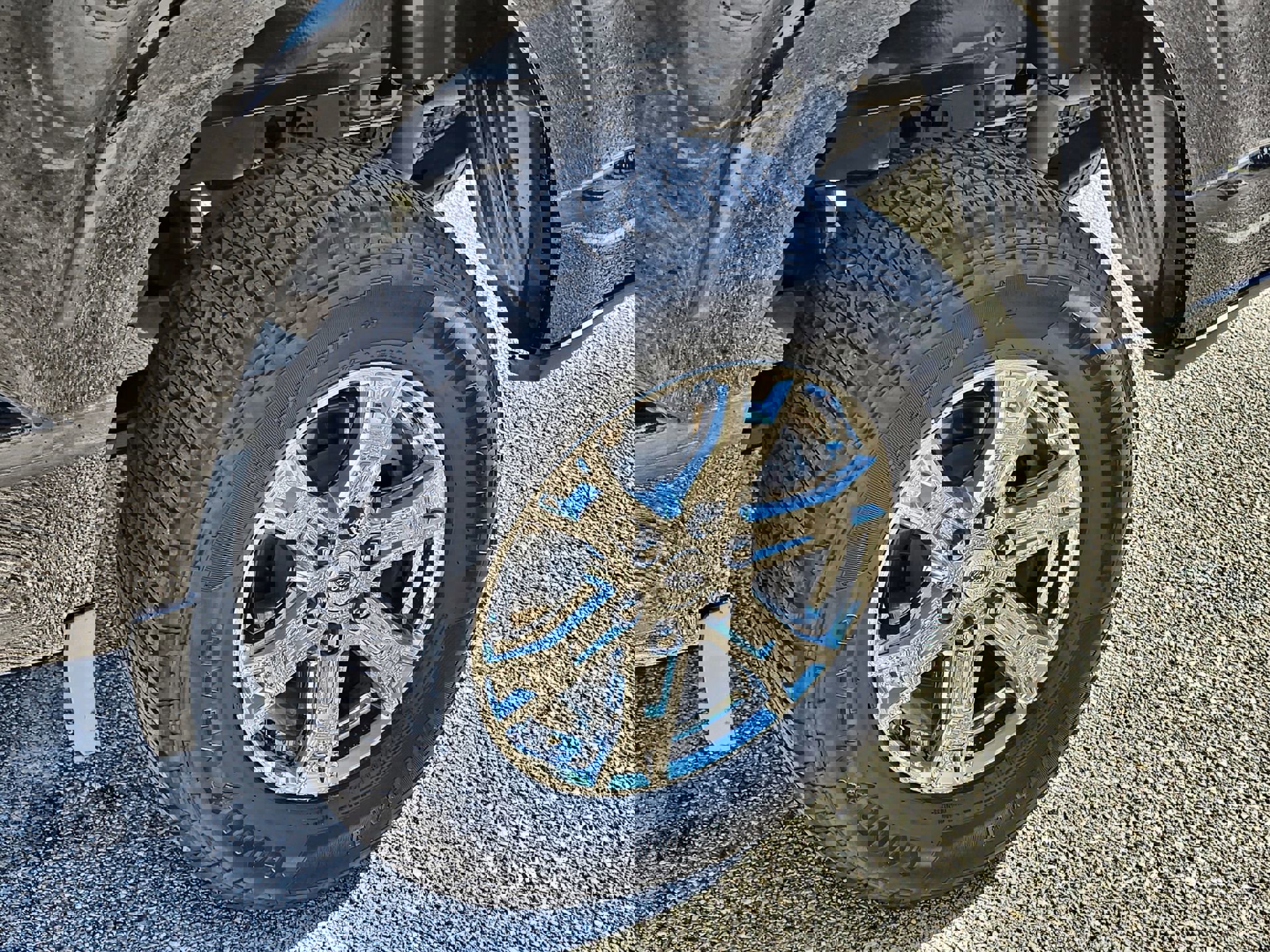 Certified 2022 Ford F150 XLT w/ Equipment Group 302A High image 10