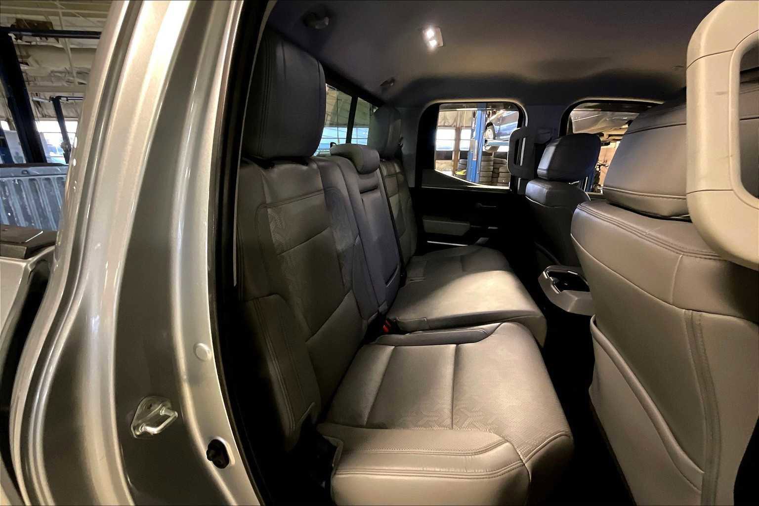 Used 2022 Toyota Tundra Limited image 36