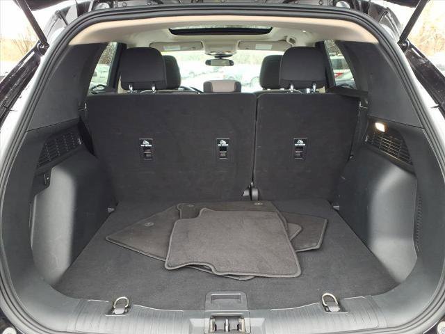 Certified 2020 Ford Escape SE image 29