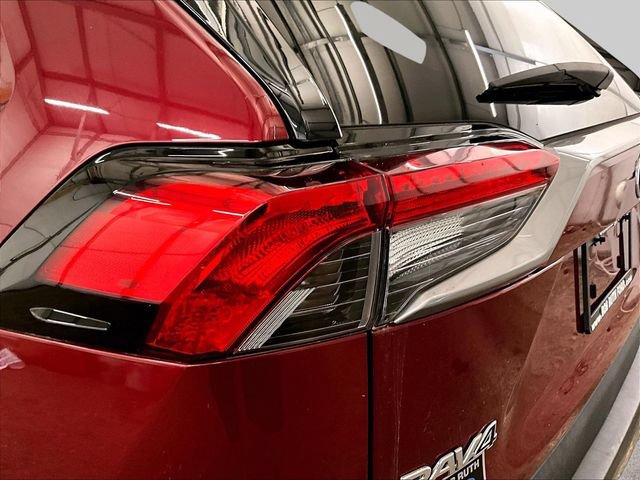 Used 2020 Toyota RAV4 Limited w/ Limited Grade Weather Package AWD/4WD image 28