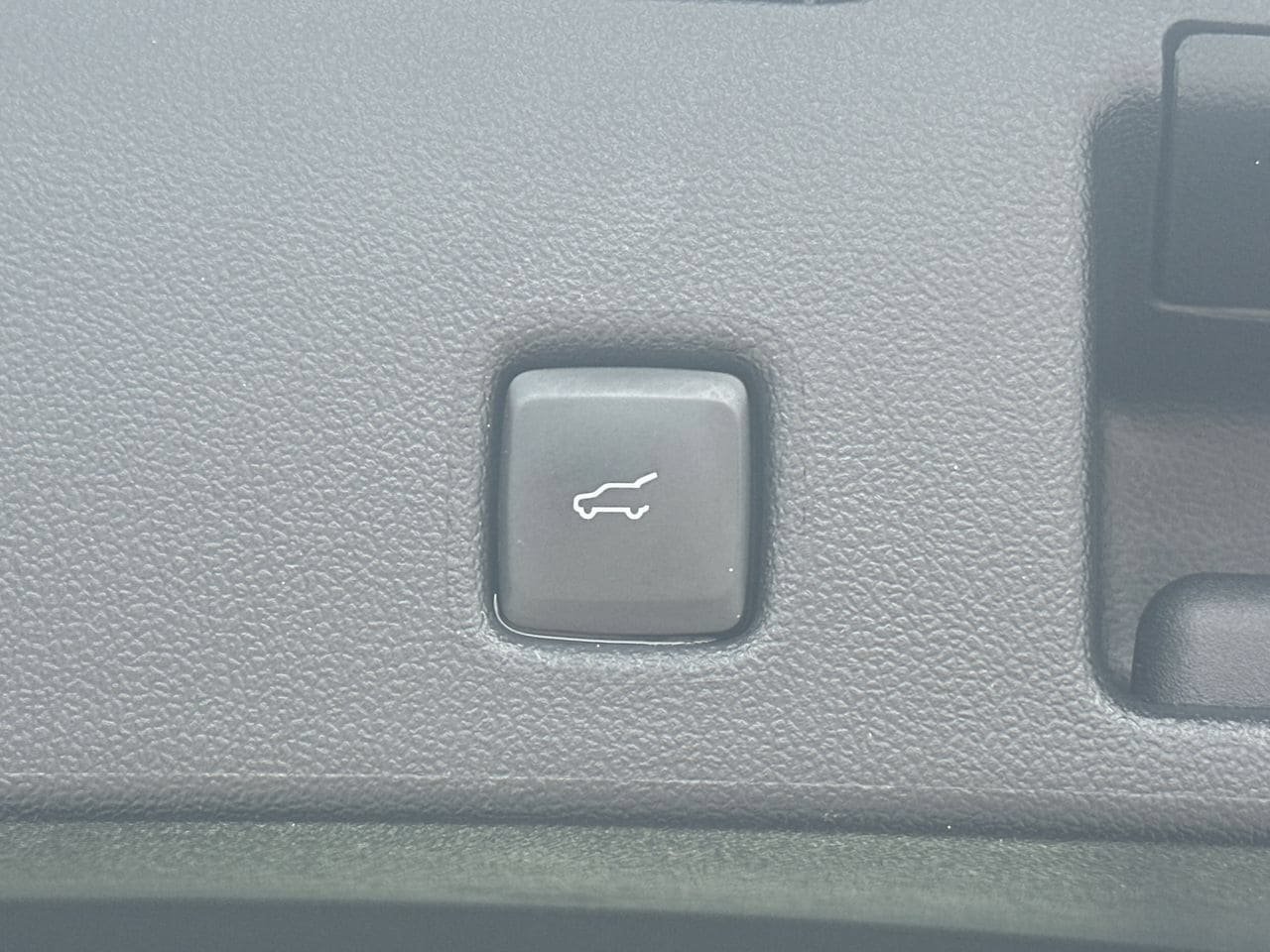 Certified 2024 Ford Escape Active AWD/4WD image 21