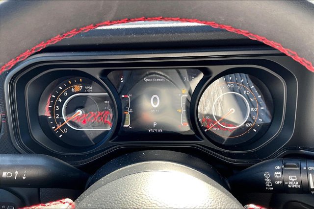 Used 2024 Jeep Wrangler Unlimited Rubicon w/ Technology Group AWD/4WD image 13
