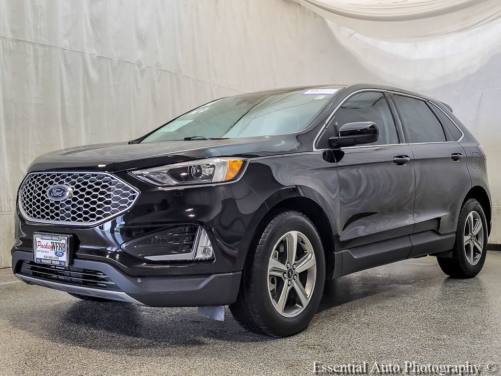 Certified 2024 Ford Edge SEL w/ Convenience Package AWD/4WD image 2