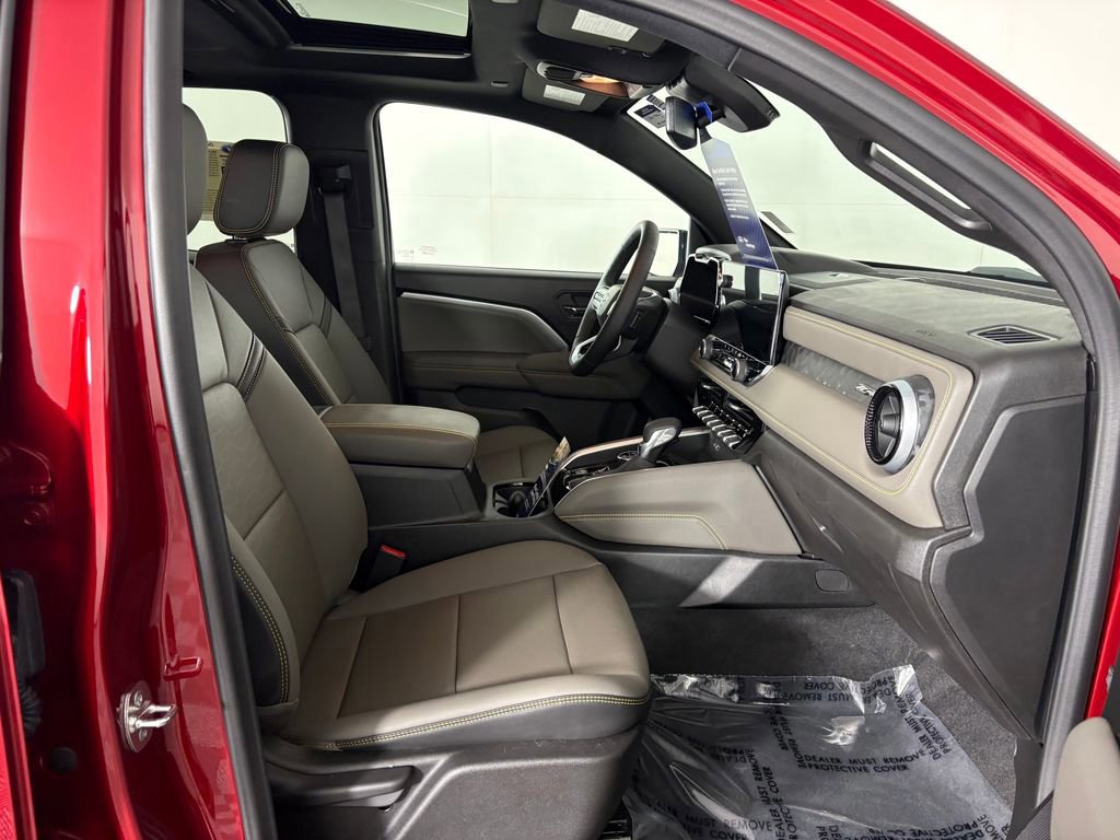 Used 2026 Chevrolet Colorado ZR2 w/ Technology Package image 36