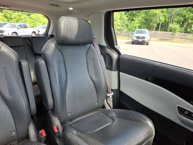 Used 2022 Kia Carnival SX Prestige FWD image 14