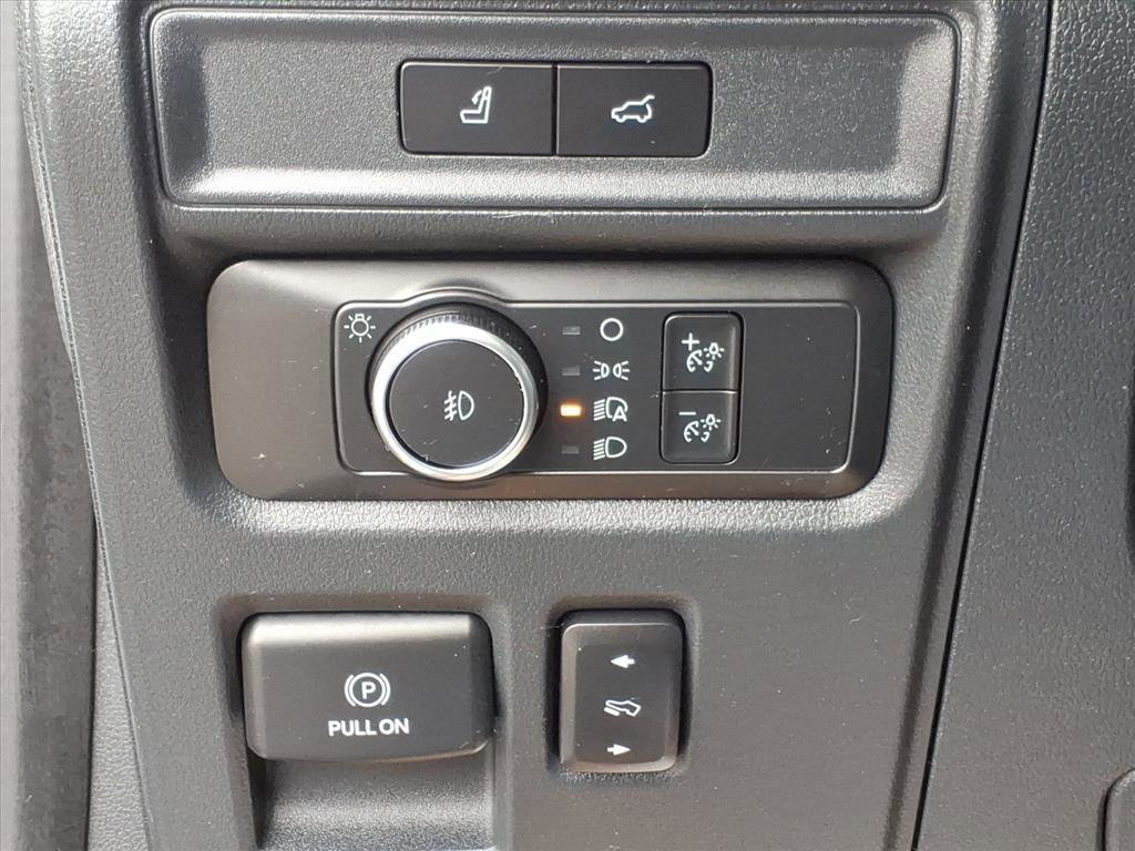 Certified 2022 Ford Expedition Max XLT image 16