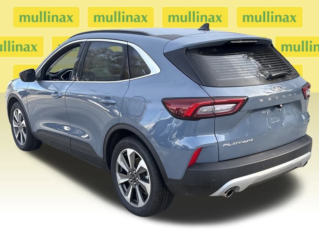 Certified 2025 Ford Escape Platinum image 4